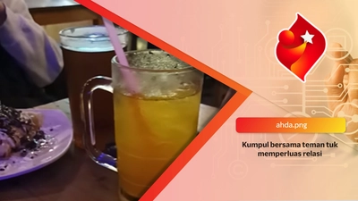 Kumpul bersama teman tuk memperluas relasi