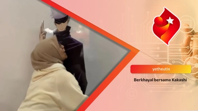 Berkhayal bersama Kakashi