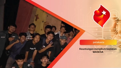 Wall climbing dan buka bersama