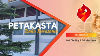 Wall climbing dan buka bersama