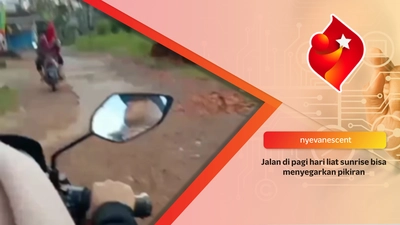 Pemandangan Halaman Kampung