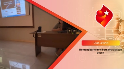 Moment bernyanyi bersama asisten dosen