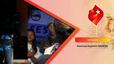 Wall climbing dan buka bersama